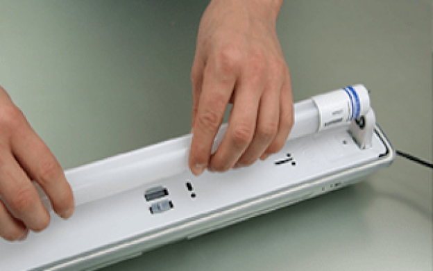 T8 TL Buis met starter vervangen door LED Buis (conventioneel VSA)
